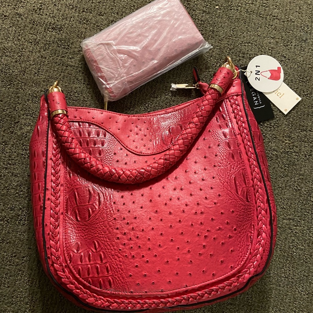 Shoulder bag
